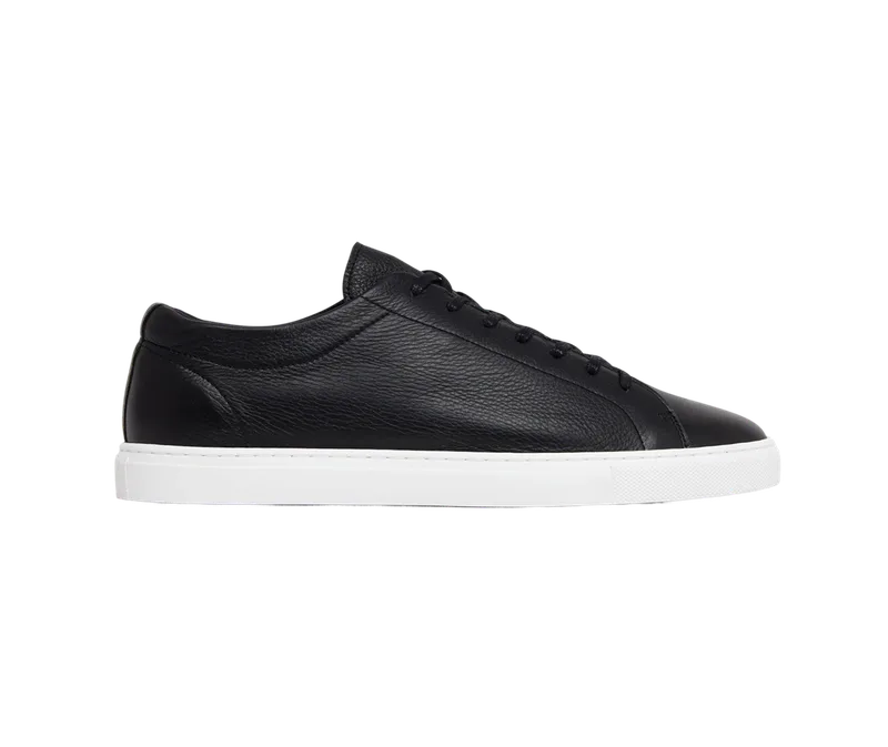 Relaxed Sneaker